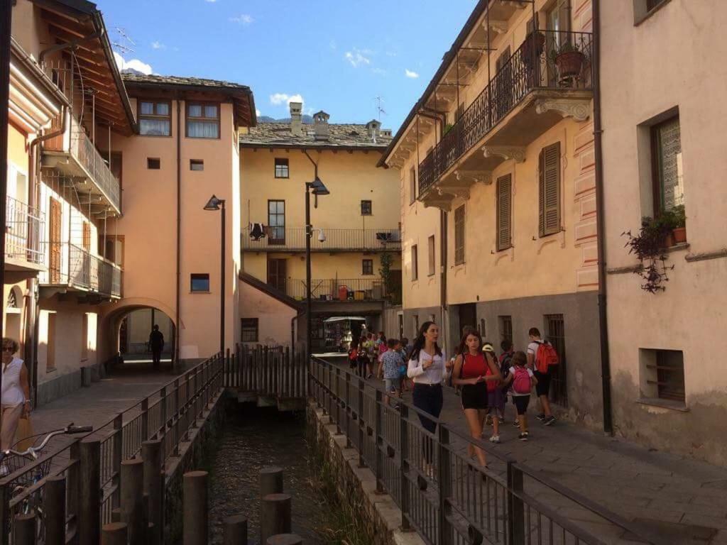 Al Teatro - Cir 0343 Aosta